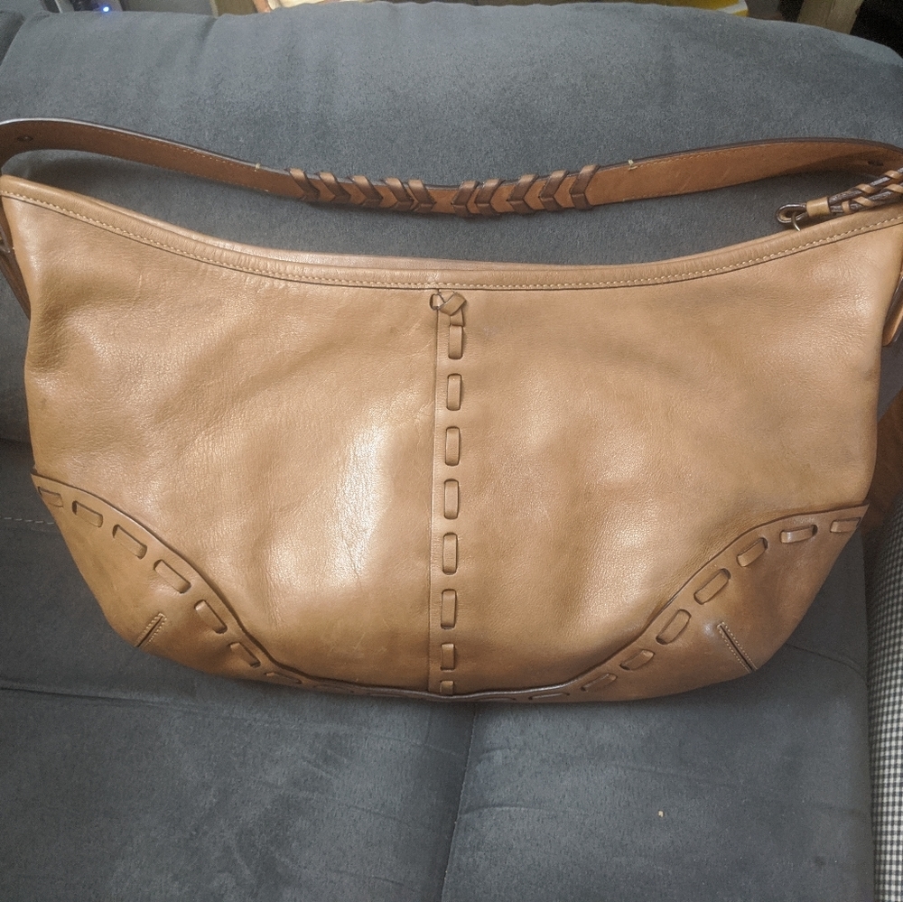 EUC.  Authentic Coach Shoulder bag.